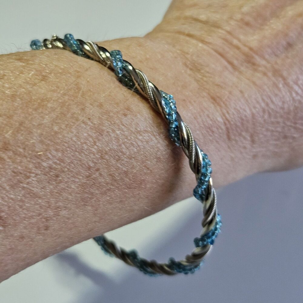 Blue Seed Bead Twisted Bracelet Silver Tone Torsade Simple Metal Bangle 8.5"